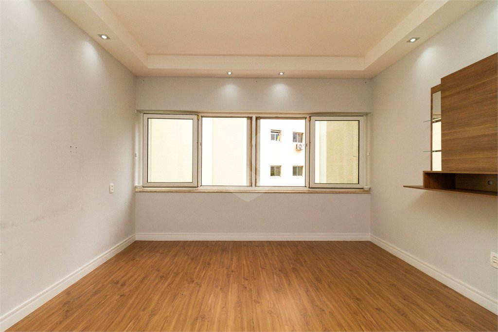Apartamento à venda com 3 quartos, sendo 1 suíte, em Jardim Paulista, São Paulo, SP