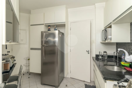 Apartamento à venda com 3 quartos, sendo 1 suíte,  em Vila Clementino, São Paulo, SP