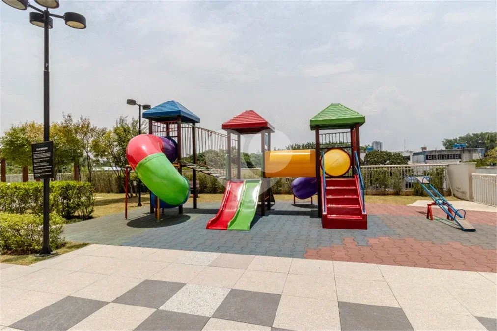 Apartamento à venda com 3 suítes em Jardim Marajoara, São Paulo, SP