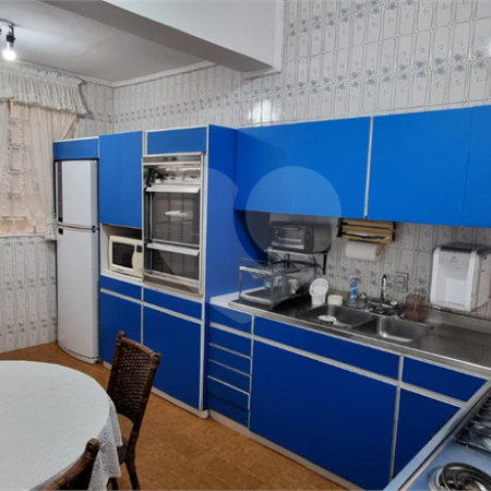 Sobrado à venda com 4 quartos, sendo 1 suíte,  em Água Branca, São Paulo, SP