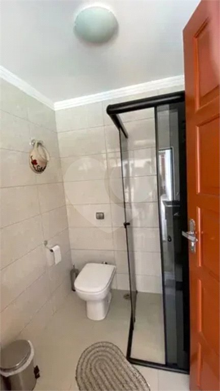 Sobrado à venda com 4 quartos, sendo 1 suíte, em Jardim Colorado, São José dos Campos, SP