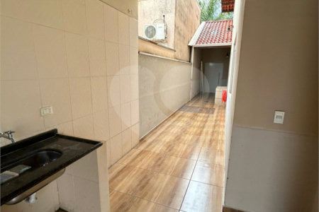 Casa à venda com 4 quartos, sendo 1 suíte, no condomínio Raizes, Paulínia - SP