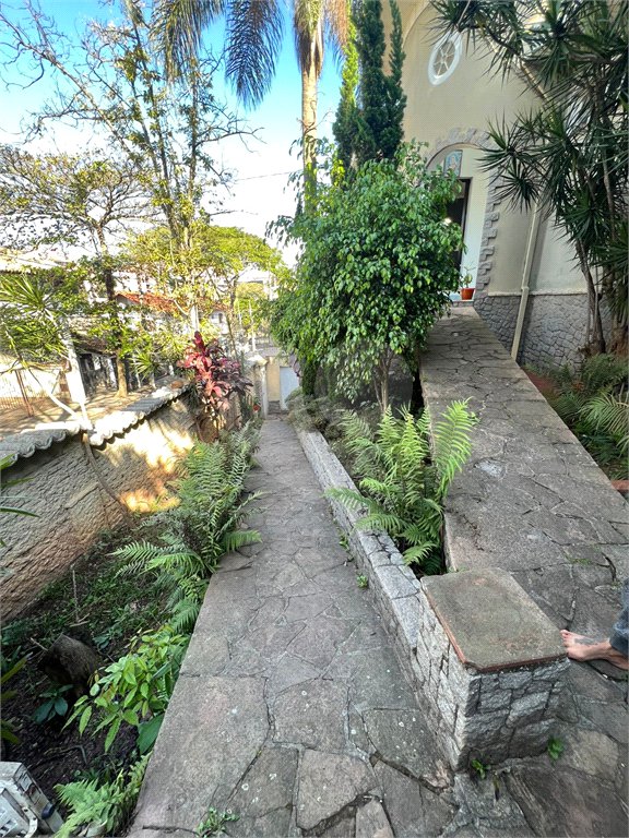 Casa à venda com 4 quartos, sendo 1 suíte,  em Jardim Colombo, São Paulo, SP