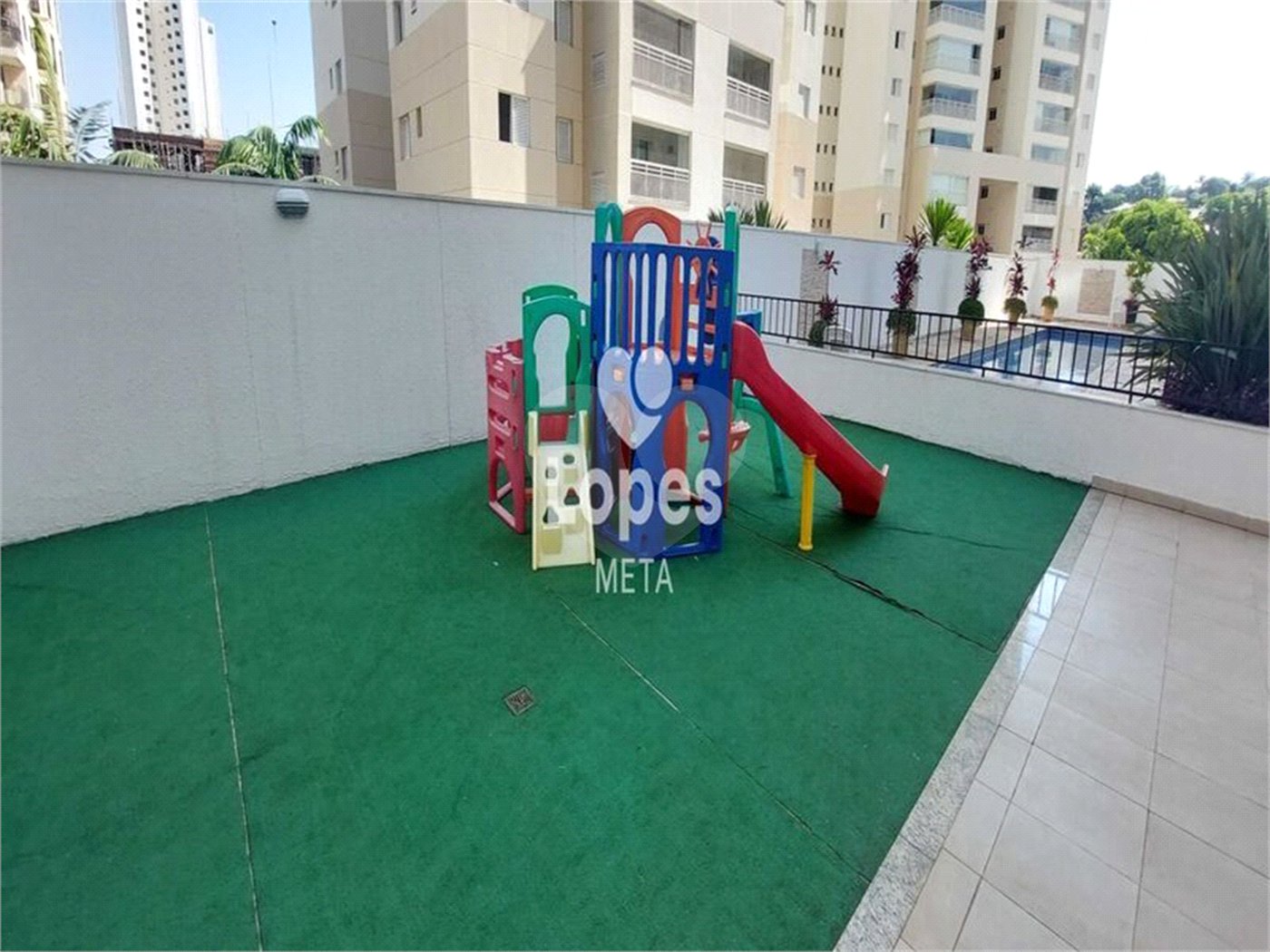 Apartamento à venda com 2 quartos, sendo 1 suíte, em Jardim das Colinas, São José dos Campos, SP