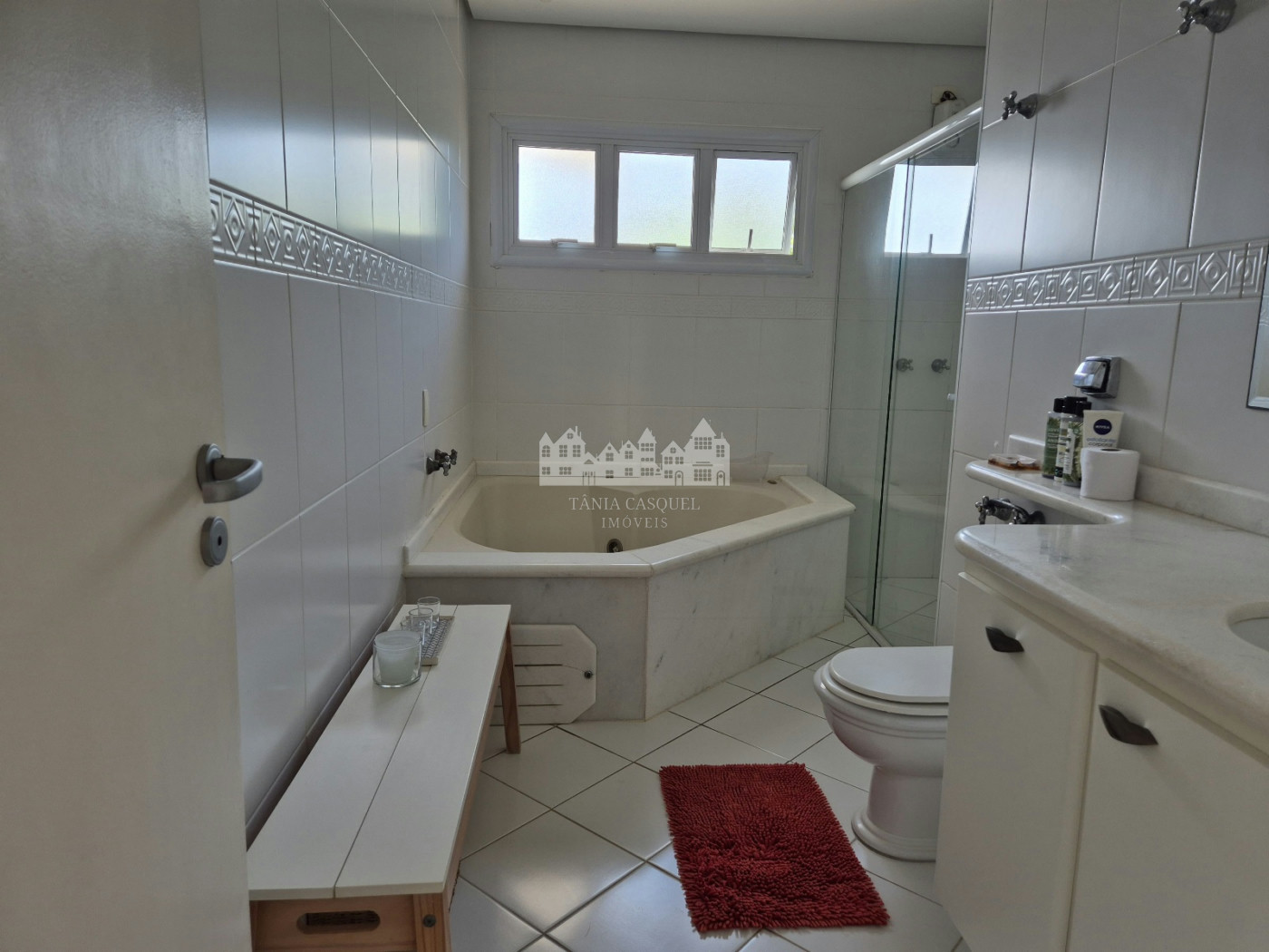 Imóvel de Alto Padrão no Condomínio Flamboyant – Atibaia/SP