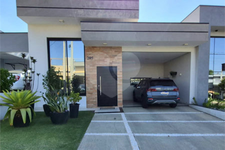 Casa à venda com 3 quartos, sendo 1 suíte,  no condomínio Mantova, Indaiatuba - SP