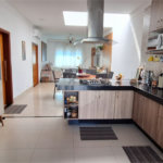 Casa à venda com 3 quartos, sendo 1 suíte, em Pinheirinho, Vinhedo, SP