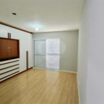 Casa à venda com 3 quartos, sendo 1 suíte, no condomínio Residencial Rio Preto Village, Atibaia - SP