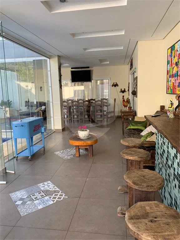 Casa à venda com 4 quartos, sendo 1 suíte, no condomínio Ibiaram, Itupeva - SP