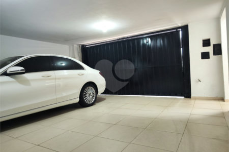Sobrado à venda com 2 quartos em Jardim Emília, Sorocaba, SP