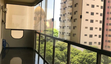 Apartamento à venda com 4 quartos, sendo 2 suítes,  no Centro, Araraquara, SP