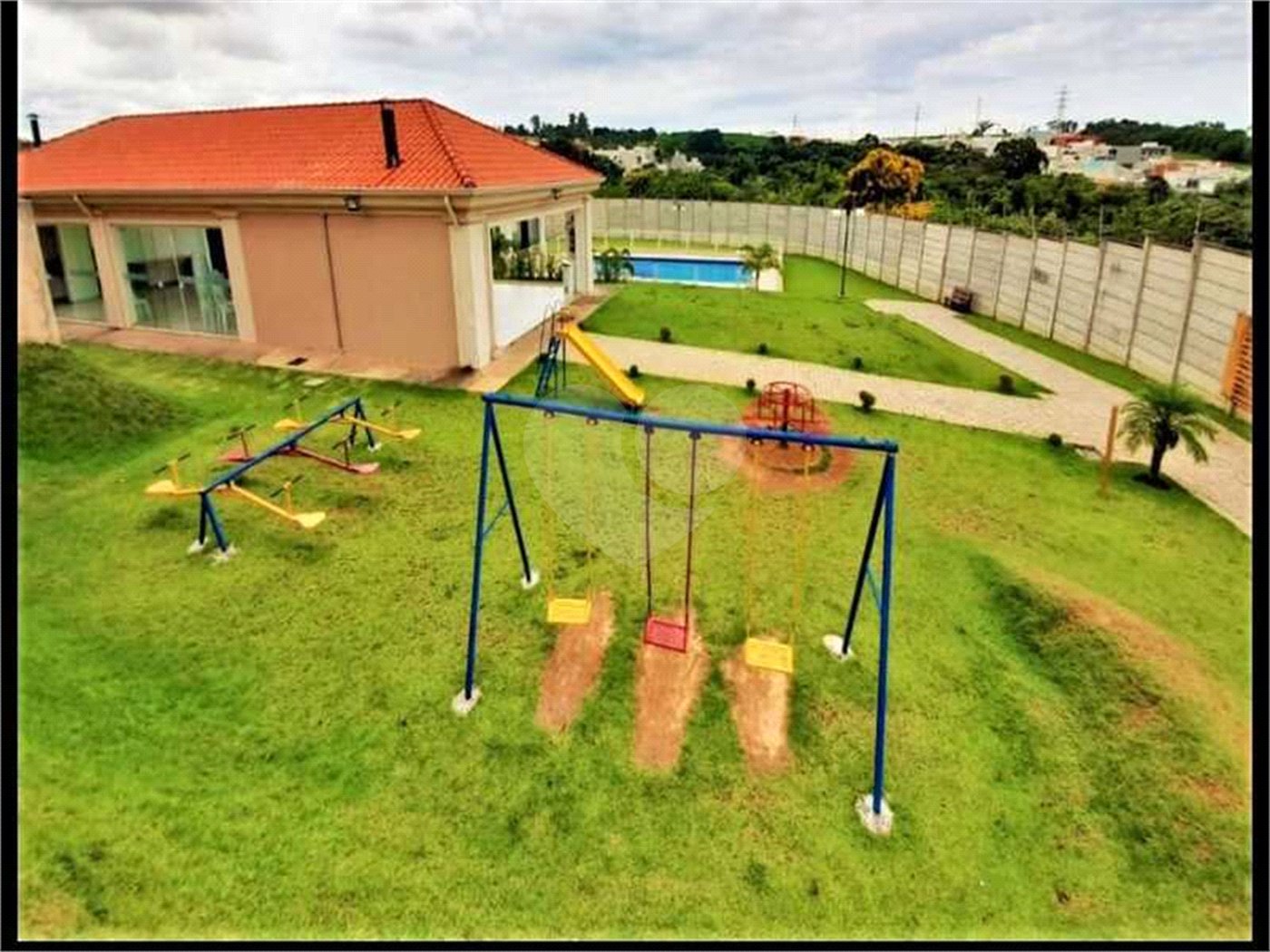 Casa à venda no condomínio Vila Rica, Indaiatuba - SP