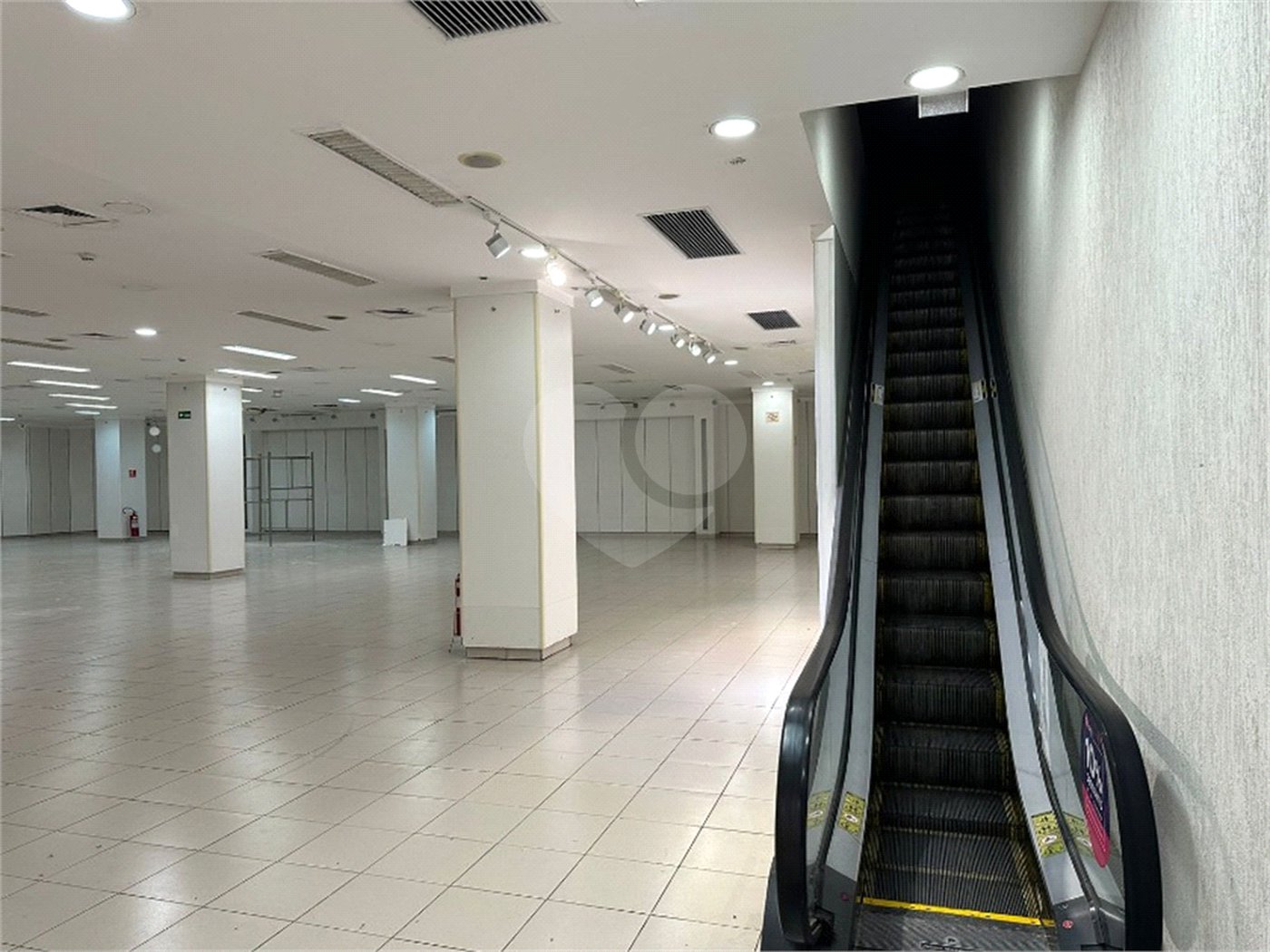 Loja à venda ou para alugar no Centro, São Paulo, SP
