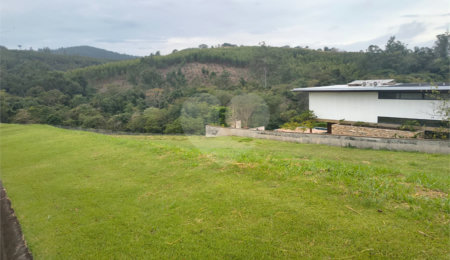 Terreno à venda no condomínio Residencial Campo de Toscana, Vinhedo - SP