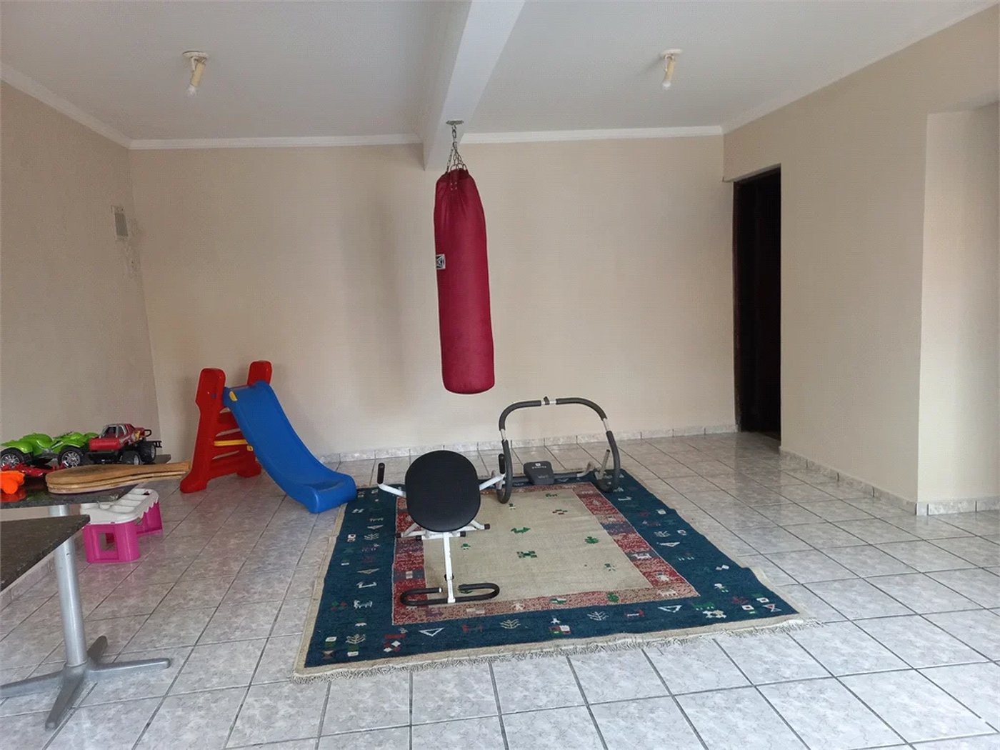 Casa à venda com 3 suítes em Parque Monte Alegre, Taboão da Serra, SP