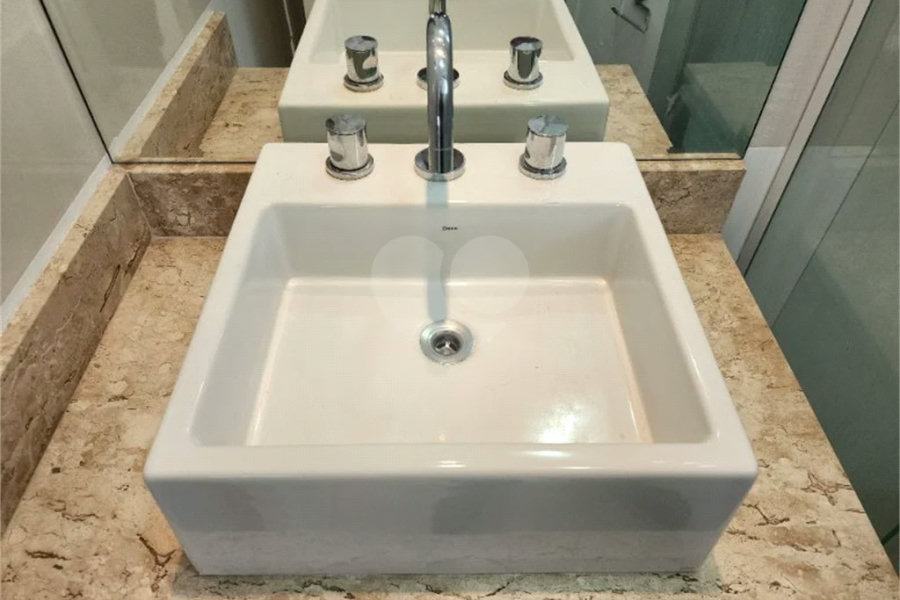 Apartamento à venda com 3 suítes em Santana, São Paulo, SP