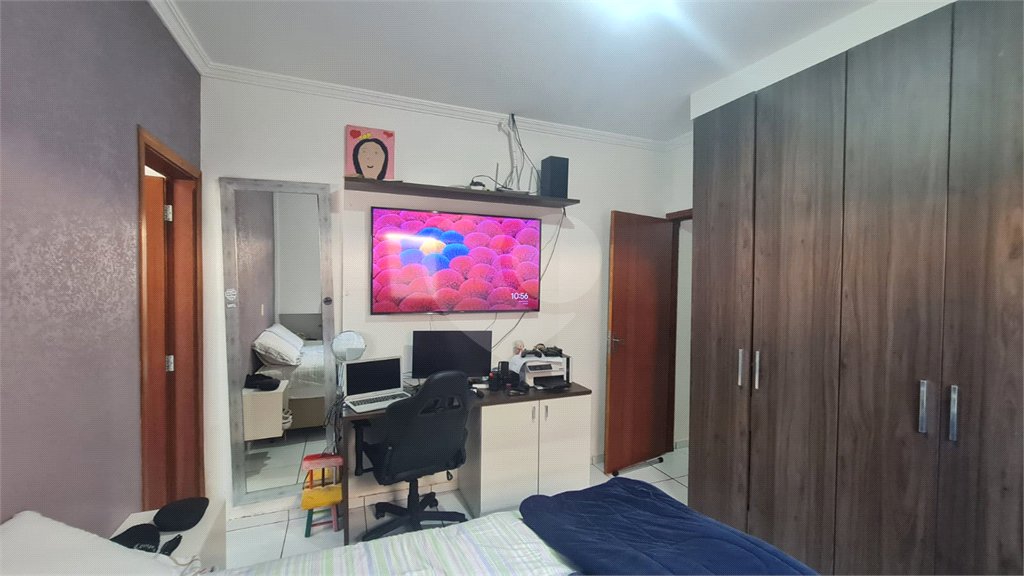 Casa à venda com 3 quartos, sendo 1 suíte, em Vila Carolina, Itapetininga, SP