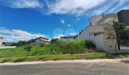 Terreno à venda com 1 suíte em Pinheirinho, Vinhedo, SP