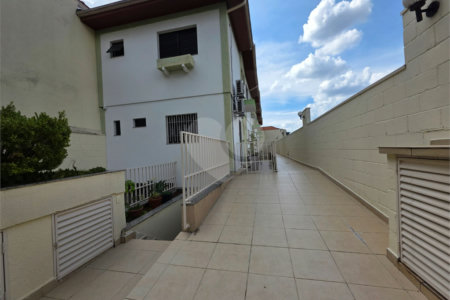 Casa à venda com 2 suítes no condomínio Residencial Santana, São Paulo - SP