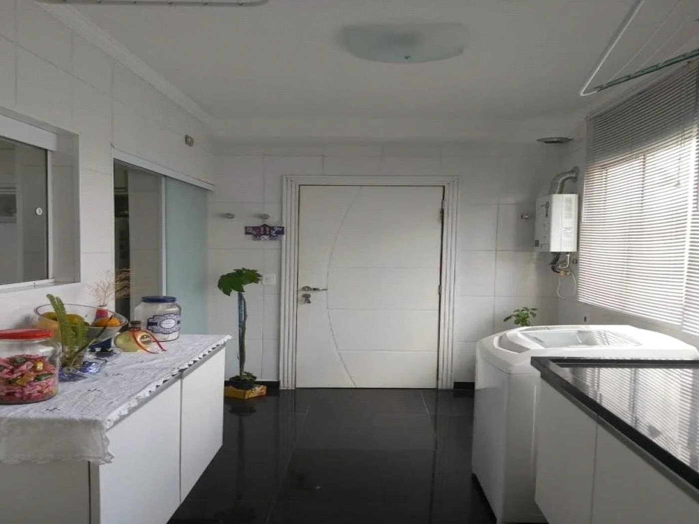 Apartamento à venda com 3 quartos, sendo 1 suíte, em Vila Andrade, São Paulo - SP