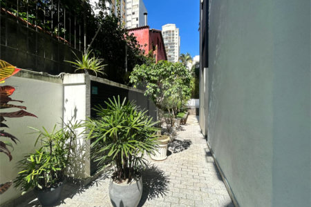 Apartamento para alugar com 3 quartos, sendo 1 suíte,  em Pinheiros, São Paulo, SP
