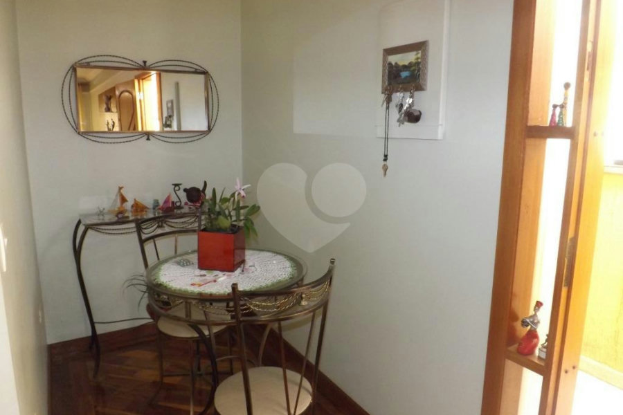 Sobrado à venda com 3 quartos, sendo 1 suíte, em Vila Nova Cachoeirinha, São Paulo, SP