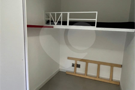 Apartamento à venda com 2 quartos, sendo 1 suíte,  em Carandiru, São Paulo, SP