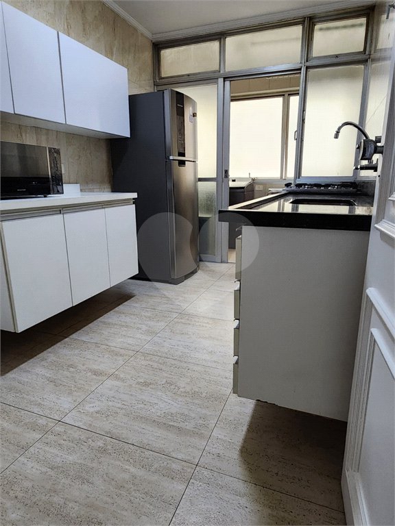 Apartamento à venda com 3 quartos, sendo 1 suíte, em Jardim Paulista, São Paulo, SP