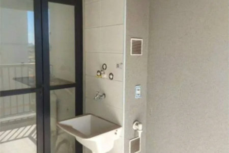 Apartamento à venda com 2 quartos em Parque Maria Helena, São Paulo, SP