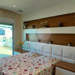 Casa à venda com 3 suítes no condomínio Figueira Garden, Atibaia - SP