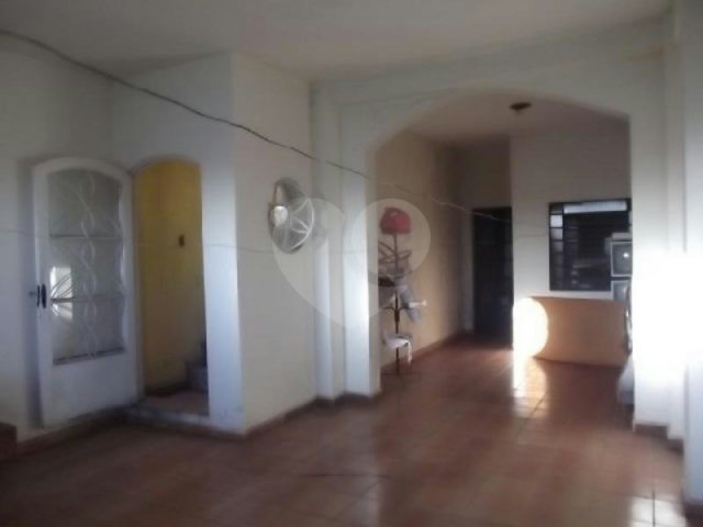 Sobrado à venda com 4 quartos, sendo 1 suíte,  em Vila Isolina Mazzei, São Paulo, SP