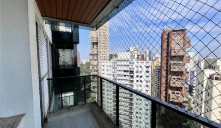 Apartamento à venda com 4 quartos, sendo 2 suítes,  em Vila Suzana, São Paulo, SP