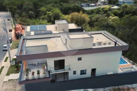 Casa à venda com 4 suítes no condomínio Reserva São Nicolau, Atibaia - SP