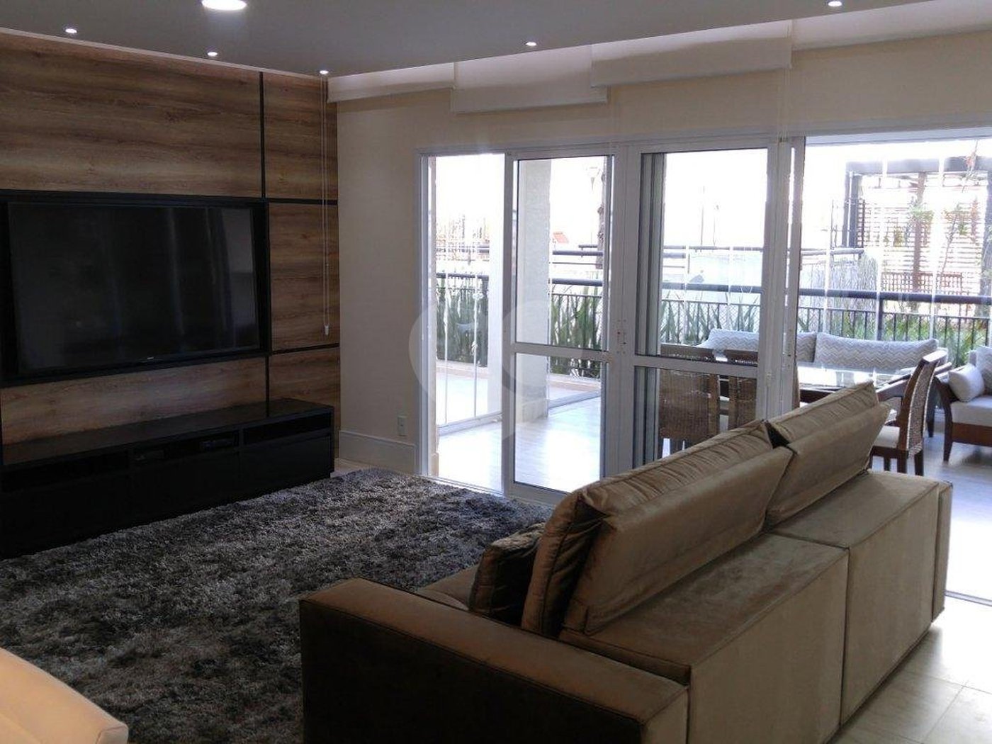 Apartamento à venda com 3 quartos, sendo 1 suíte, em Vila Irmãos Arnoni, São Paulo, SP