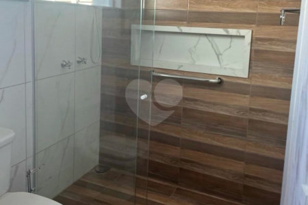 Casa à venda com 3 quartos em Jardim Itália, Itapetininga, SP