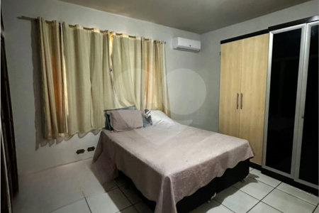 Casa à venda com 3 quartos, sendo 1 suíte, no Centro, Ponta Porã, MS
