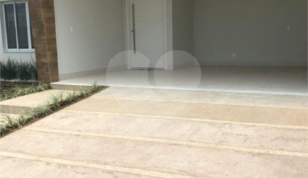 Casa à venda com 4 suítes no condomínio Chácara Ondina, Sorocaba - SP