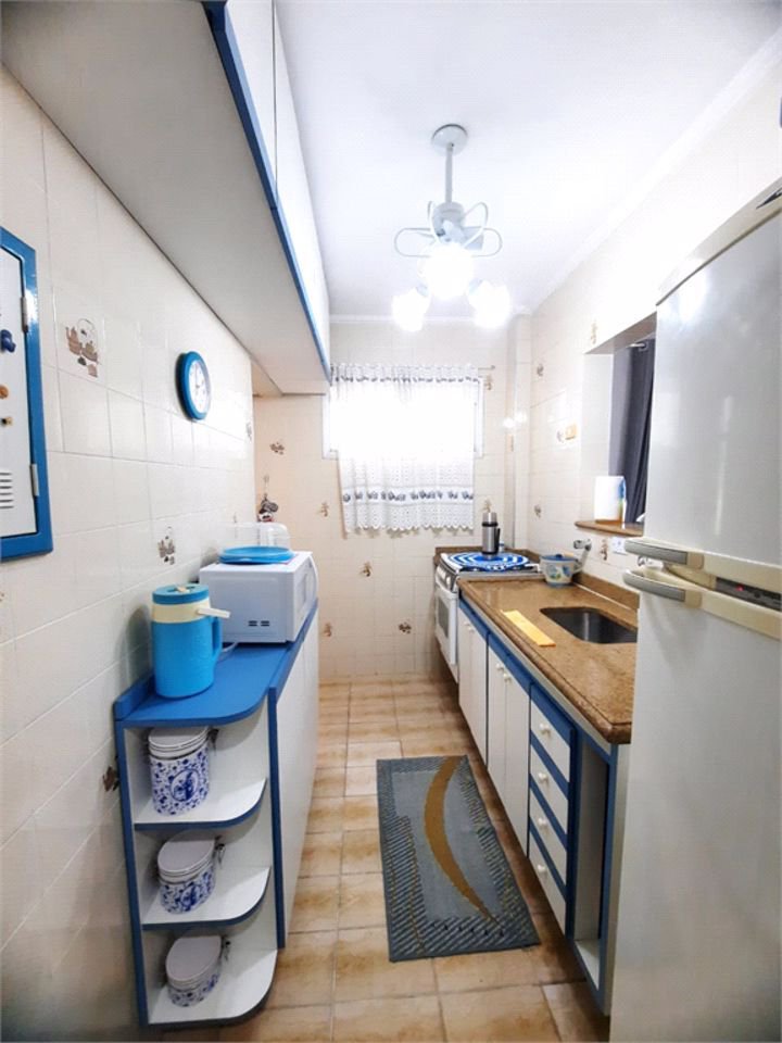 Apartamento com 2 dormitórios à venda na Enseada – 500 metros da praia