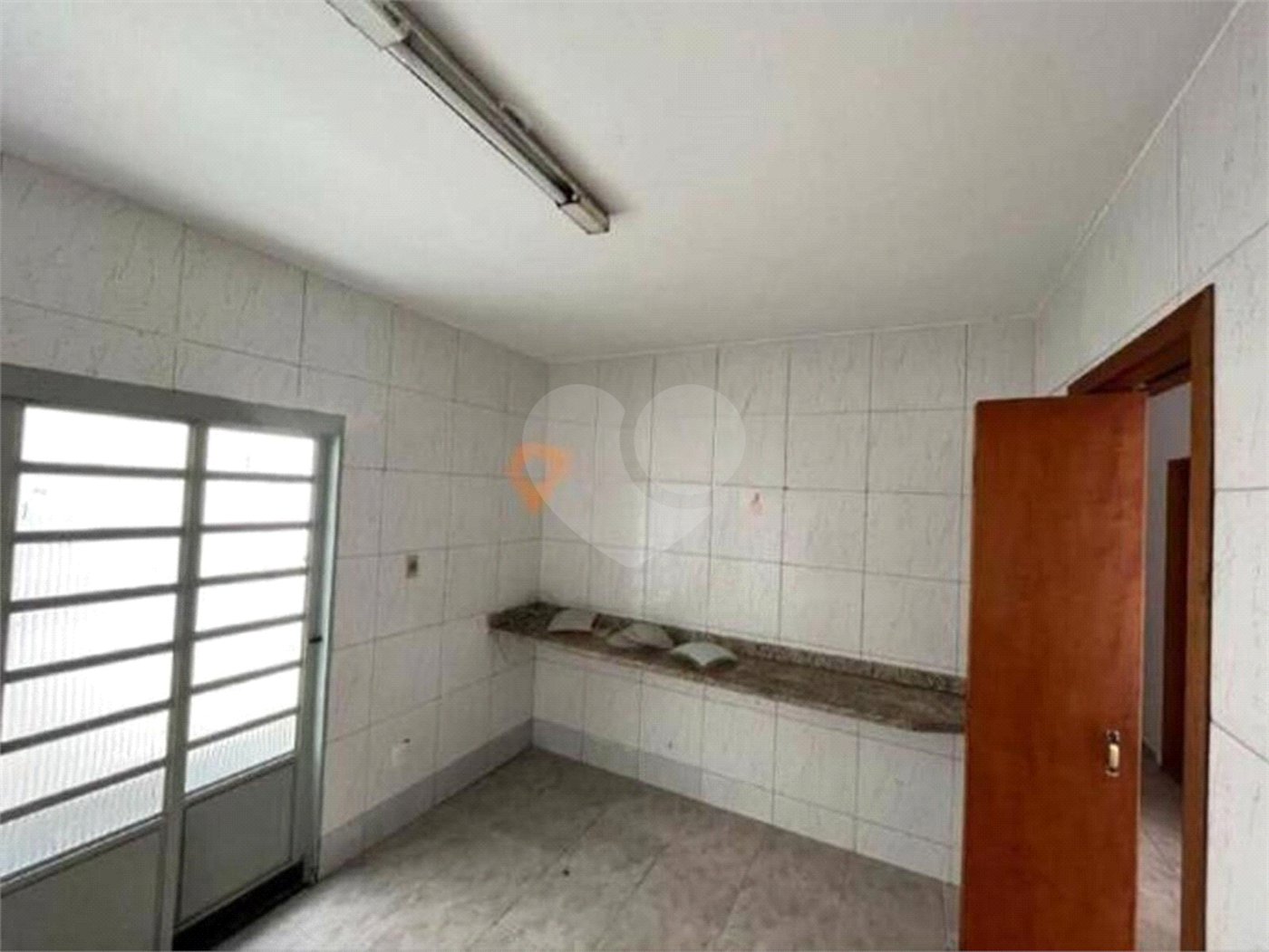 Apartamento à venda com 3 quartos, sendo 1 suíte, em Jardim das Indústrias, São José dos Campos, SP
