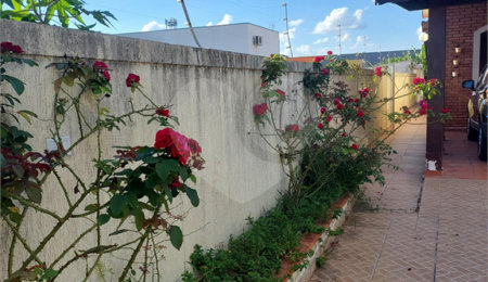 Casa Térrea à venda com 4 quartos, sendo 2 suítes,  em Vila Esperia ou Giglio, Atibaia, SP