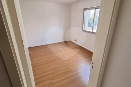 Apartamento à venda com 3 quartos, sendo 1 suíte, em Perdizes, São Paulo, SP