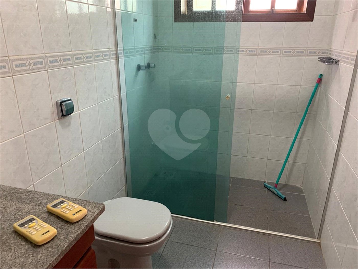 Sobrado à venda com 3 quartos, sendo 1 suíte, em Parque Residencial Rafael Alcalá, Porto Feliz, SP