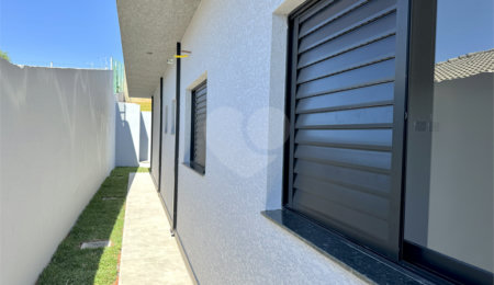 Casa Térrea à venda com 3 quartos, sendo 1 suíte,  em Pinheirinho, Atibaia, SP