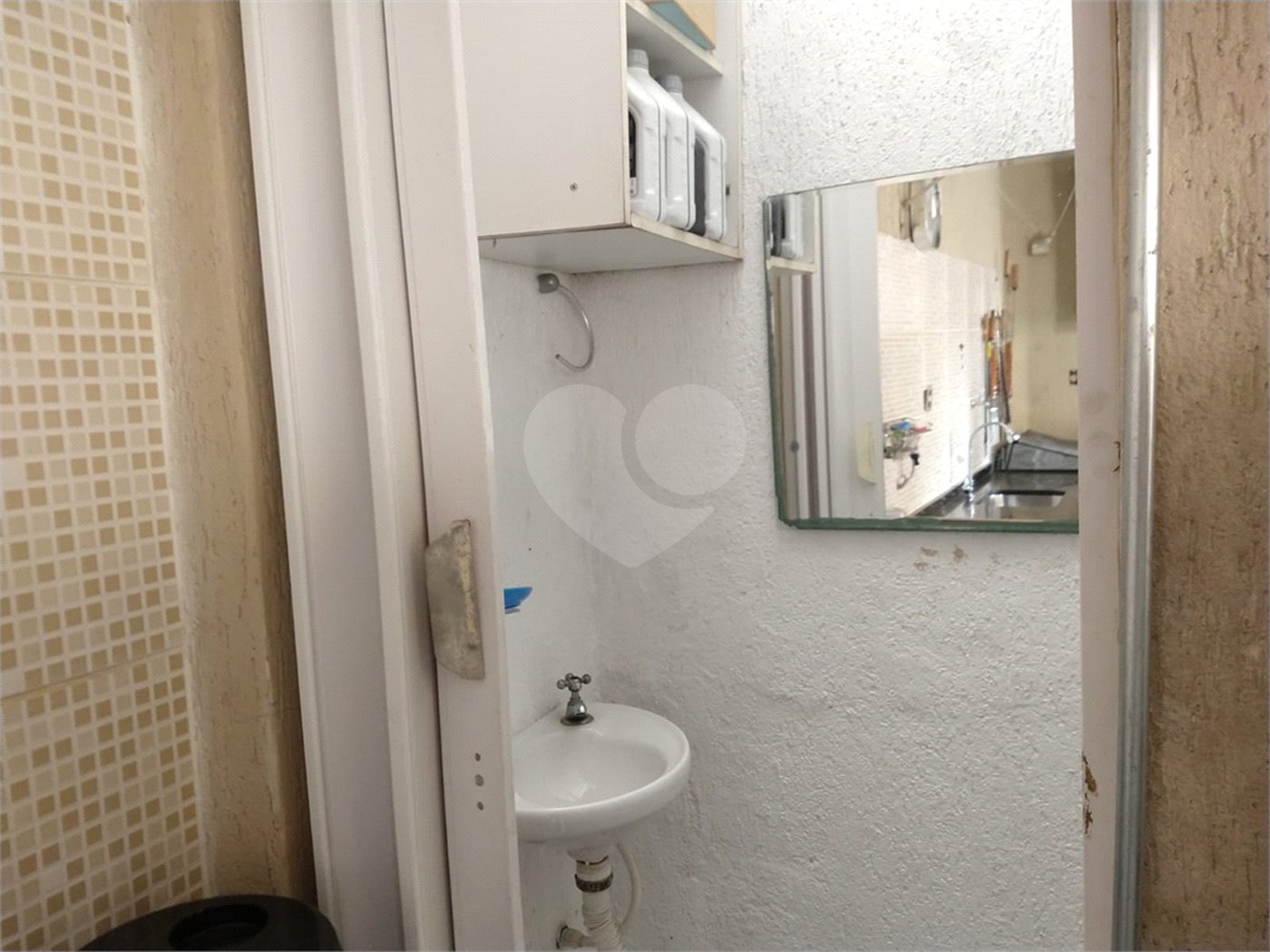 Casa à venda com 3 quartos, sendo 1 suíte, em Jardim Peri, São Paulo, SP