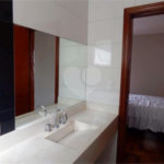 Apartamento à venda com 3 quartos, sendo 1 suíte,  em Aclimação, São Paulo, SP