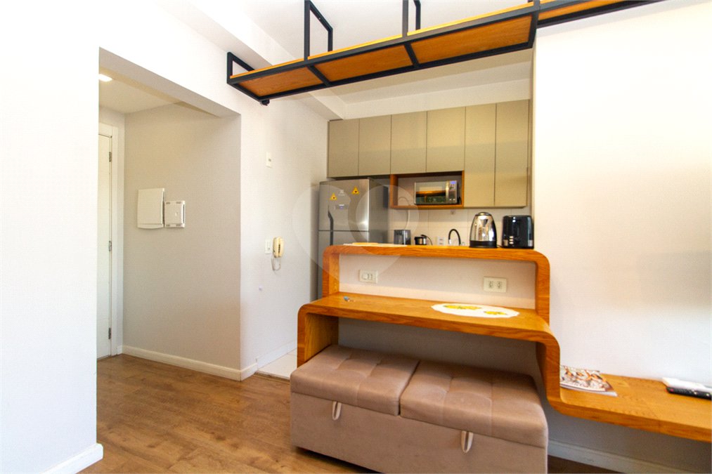 Apartamento para alugar com 2 quartos, sendo 1 suíte, em Pinheiros, São Paulo, SP