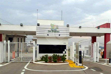 Casa à venda com 3 suítes no condomínio Terras de São Francisco, Sorocaba - SP