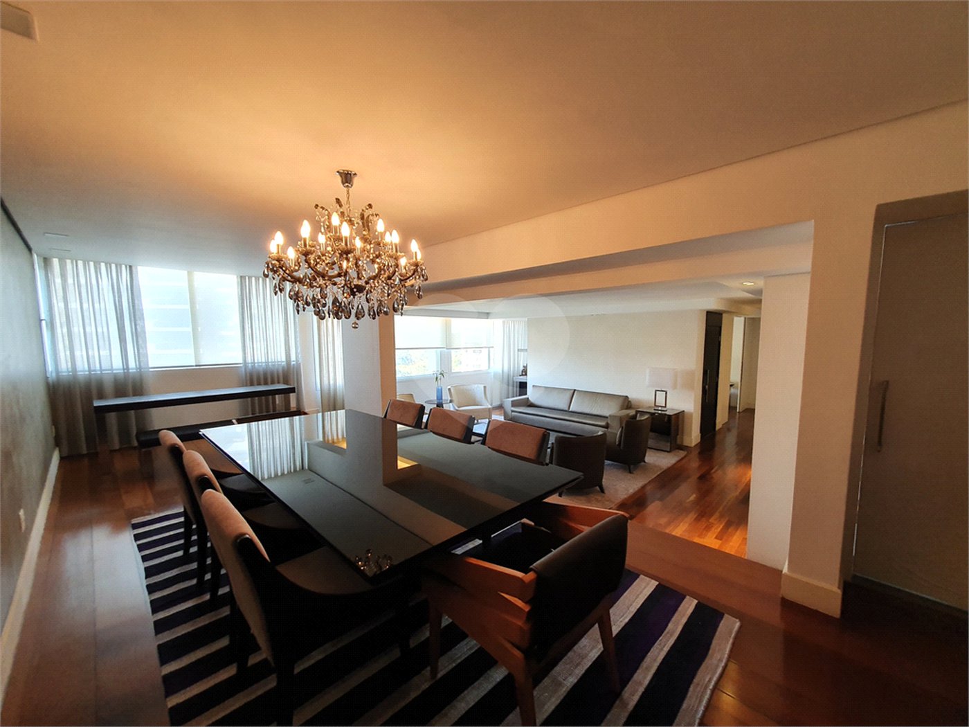 Apartamento à venda com 3 quartos, sendo 2 suítes, em Alto da Boa Vista, São Paulo, SP
