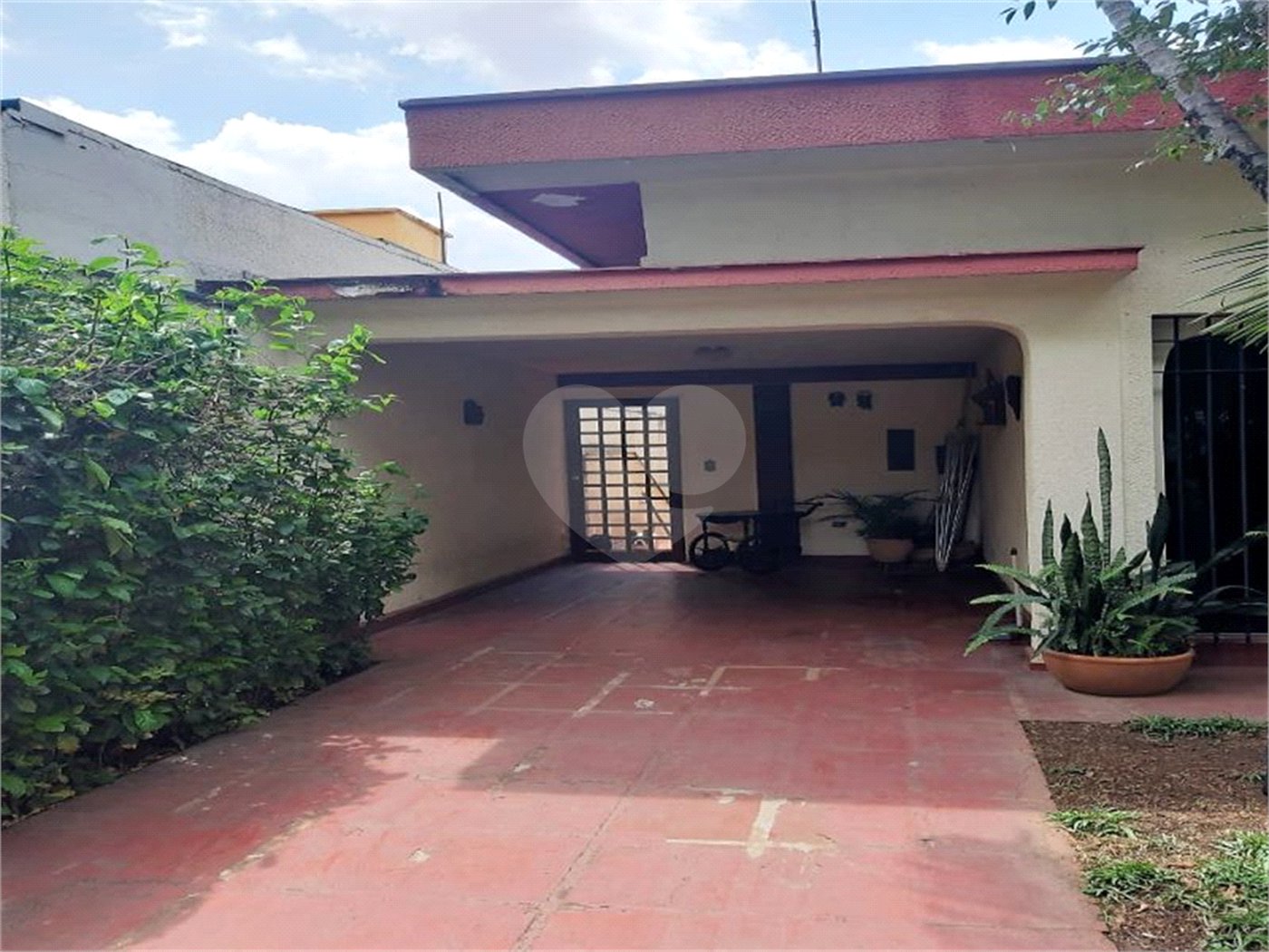 Casa à venda com 3 quartos em Vila Inah, São Paulo, SP