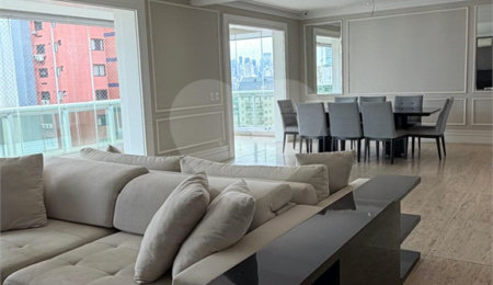Apartamento à venda com 4 quartos, sendo 3 suítes,  em Itaim Bibi, São Paulo, SP